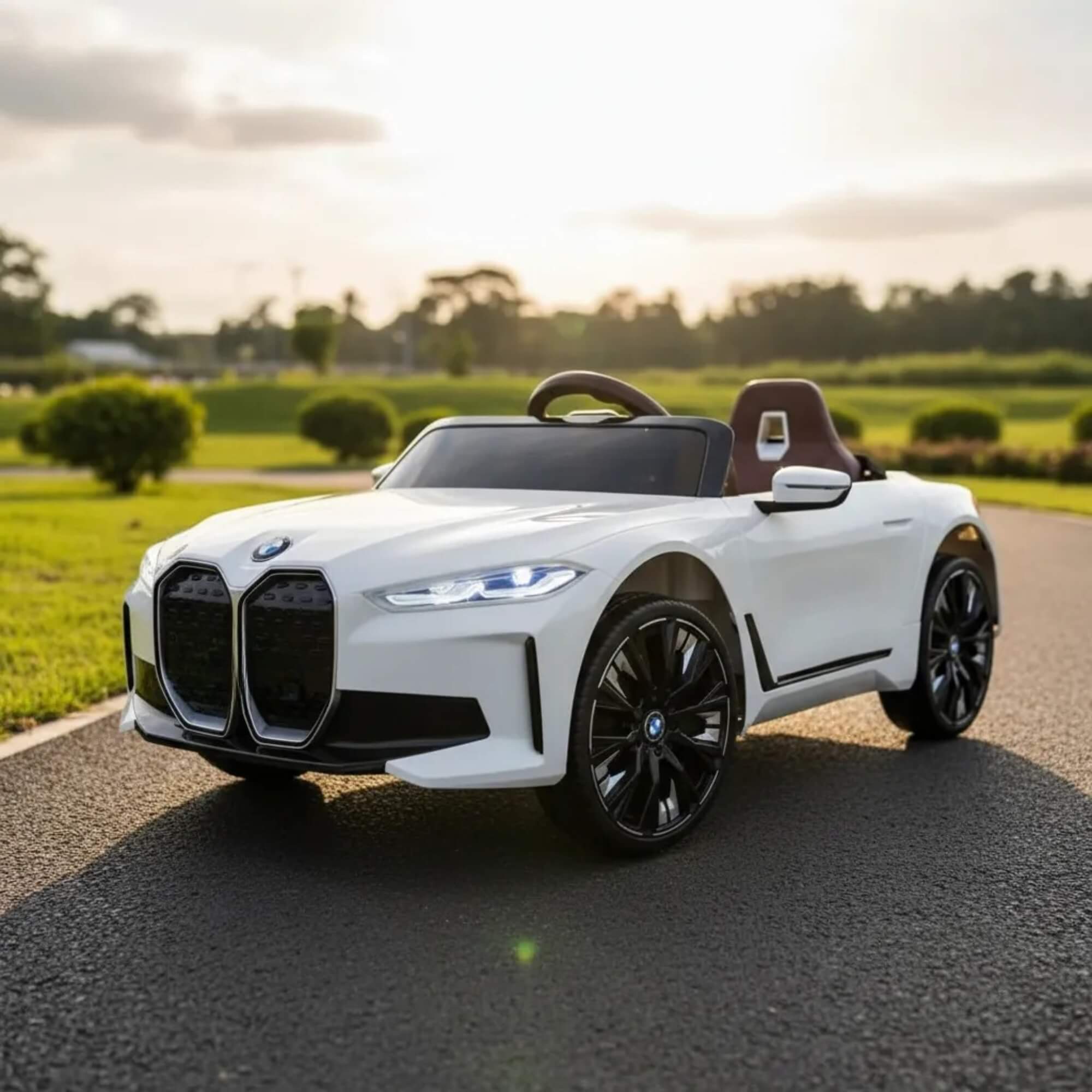 Carro Elétrico Infantil BMW I4 12V com Controle Remoto Branco Zippy Toys - 9980