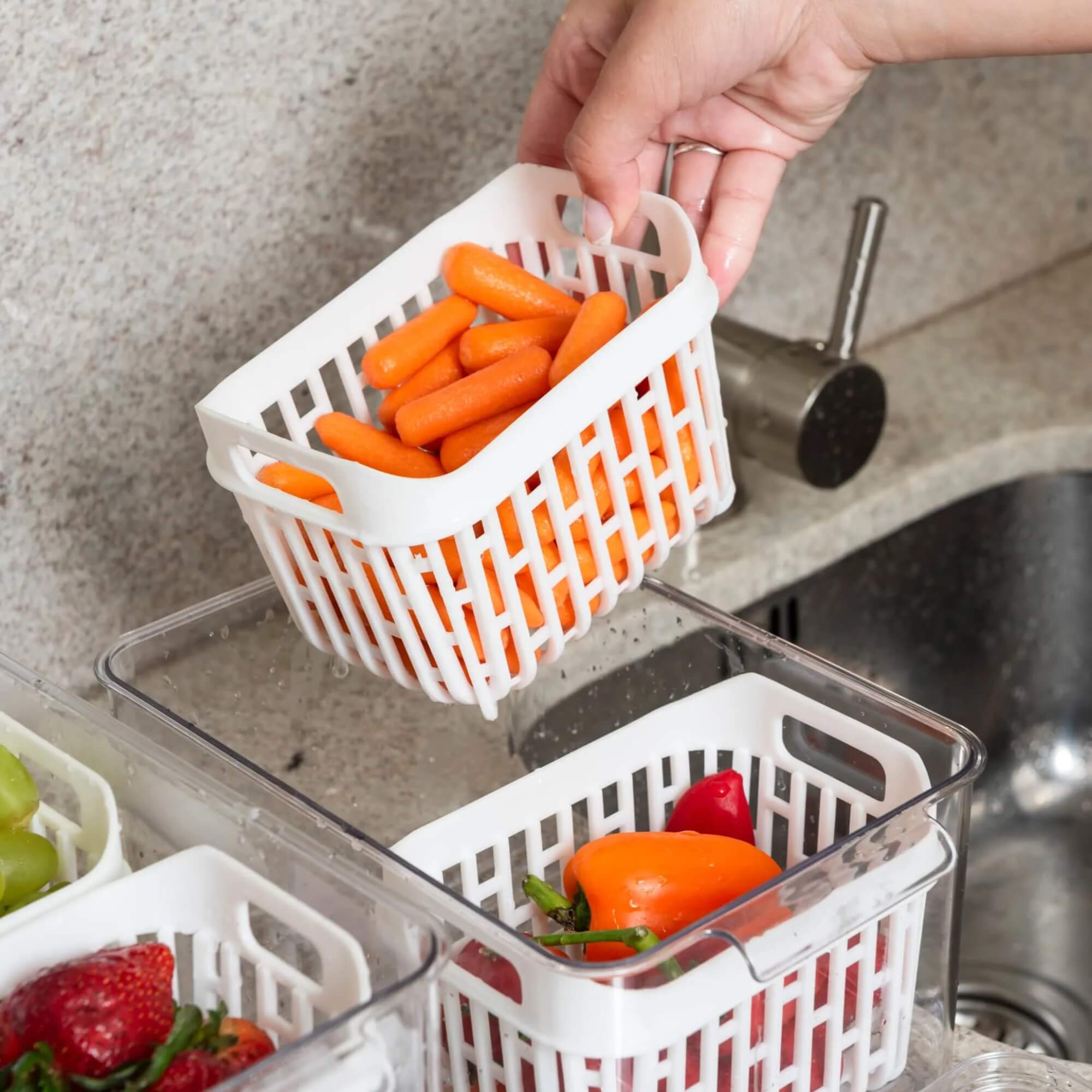 Organizador de Geladeira Coza Dry 3,2 Litros com 2 Cestos Brinox - 10187/3009