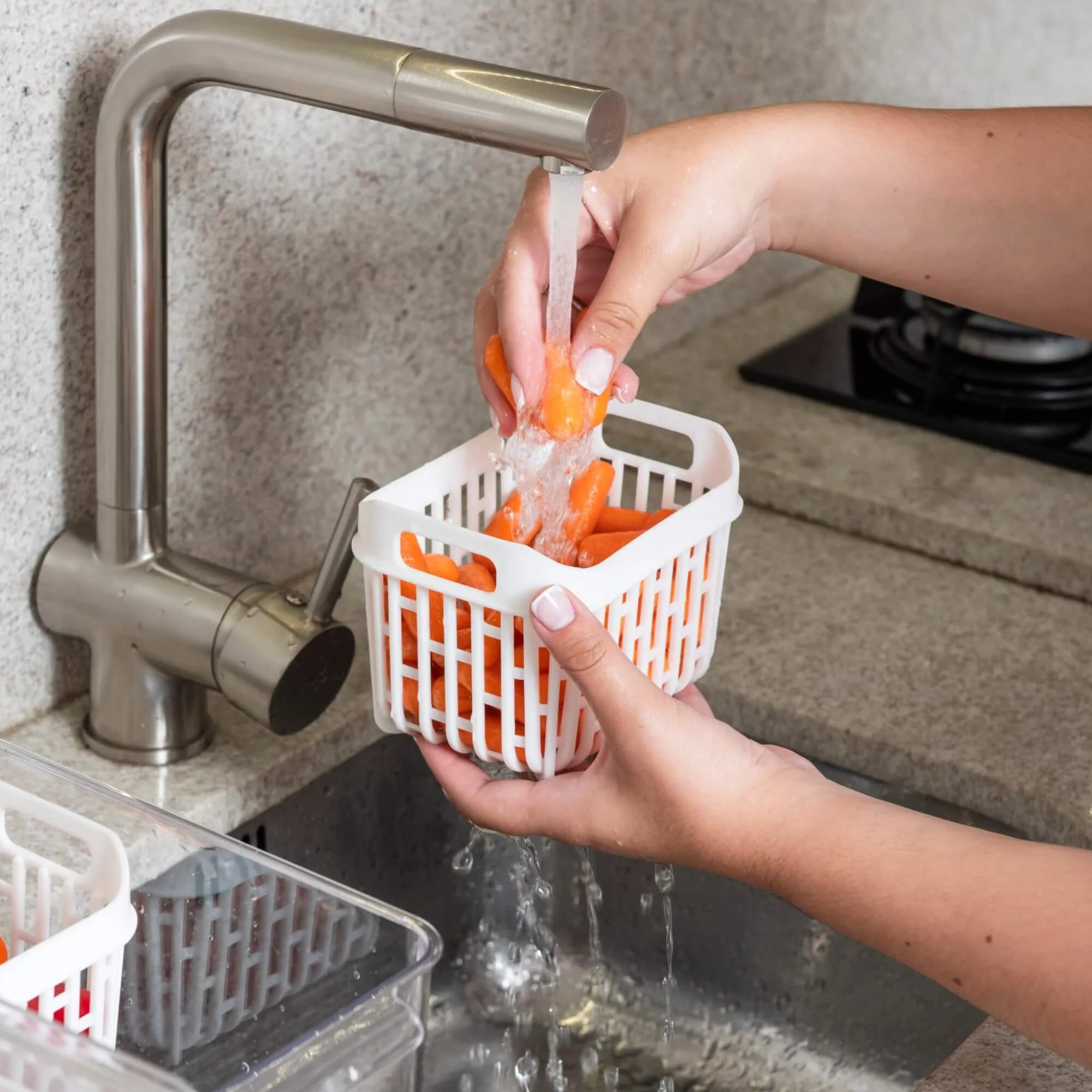 Organizador de Geladeira Coza Dry 3,2 Litros com 2 Cestos Brinox - 10187/3009