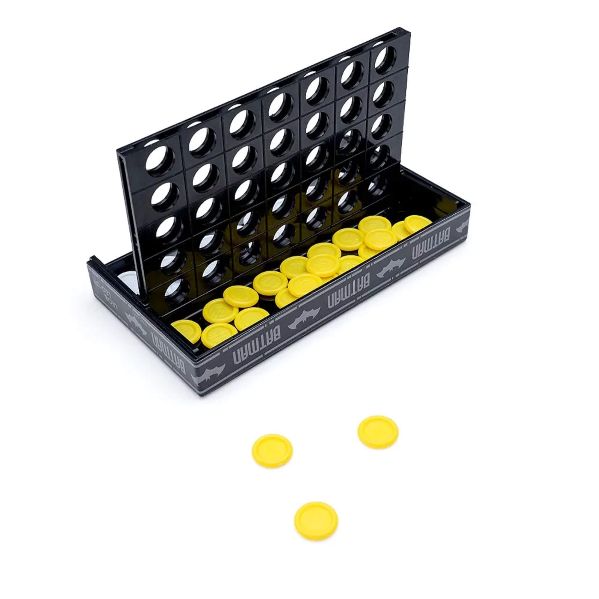 Liga Quatro Jogo de Raciocínio Batman - Display c/12 Caixas com 42 Peças Leonora - 10462