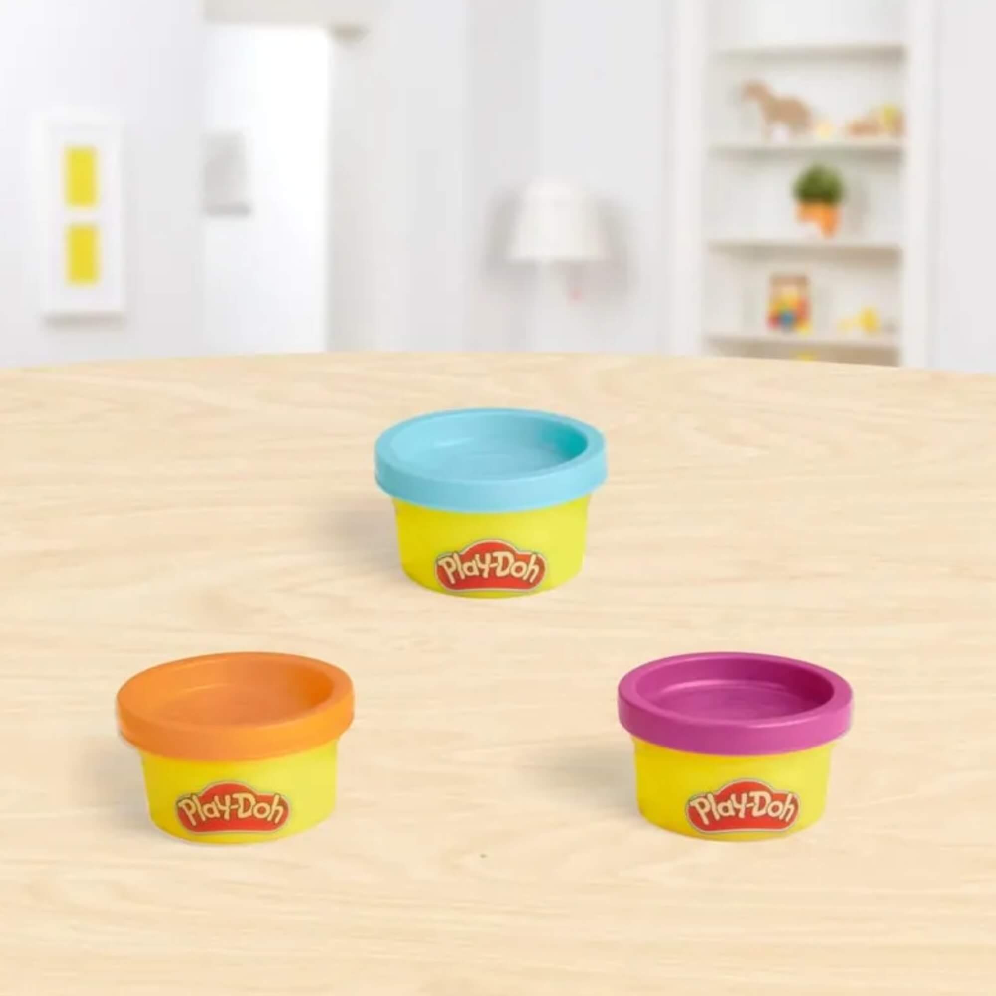 Brinquedo Infantil Play-Doh Kit Inicial de Números com Acessórios e 6 Potes Hasbro - 18487