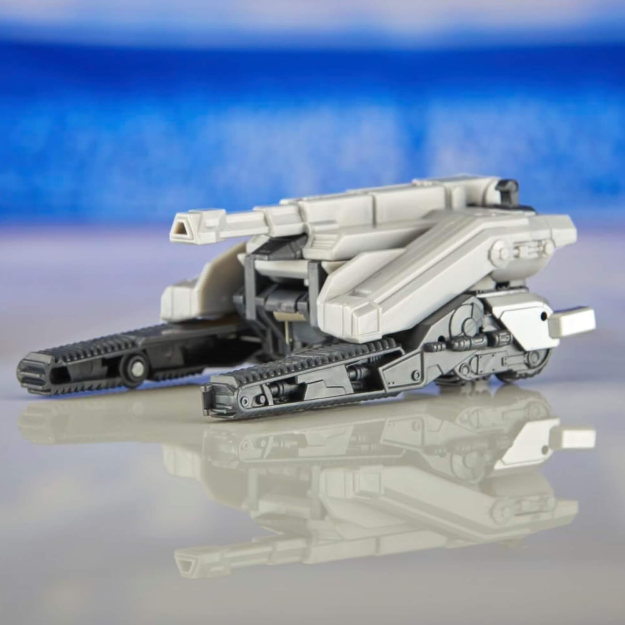 Brinquedo Infantil Boneco Transformers One Cog Changer Megatron D-16 Hasbro - 18994