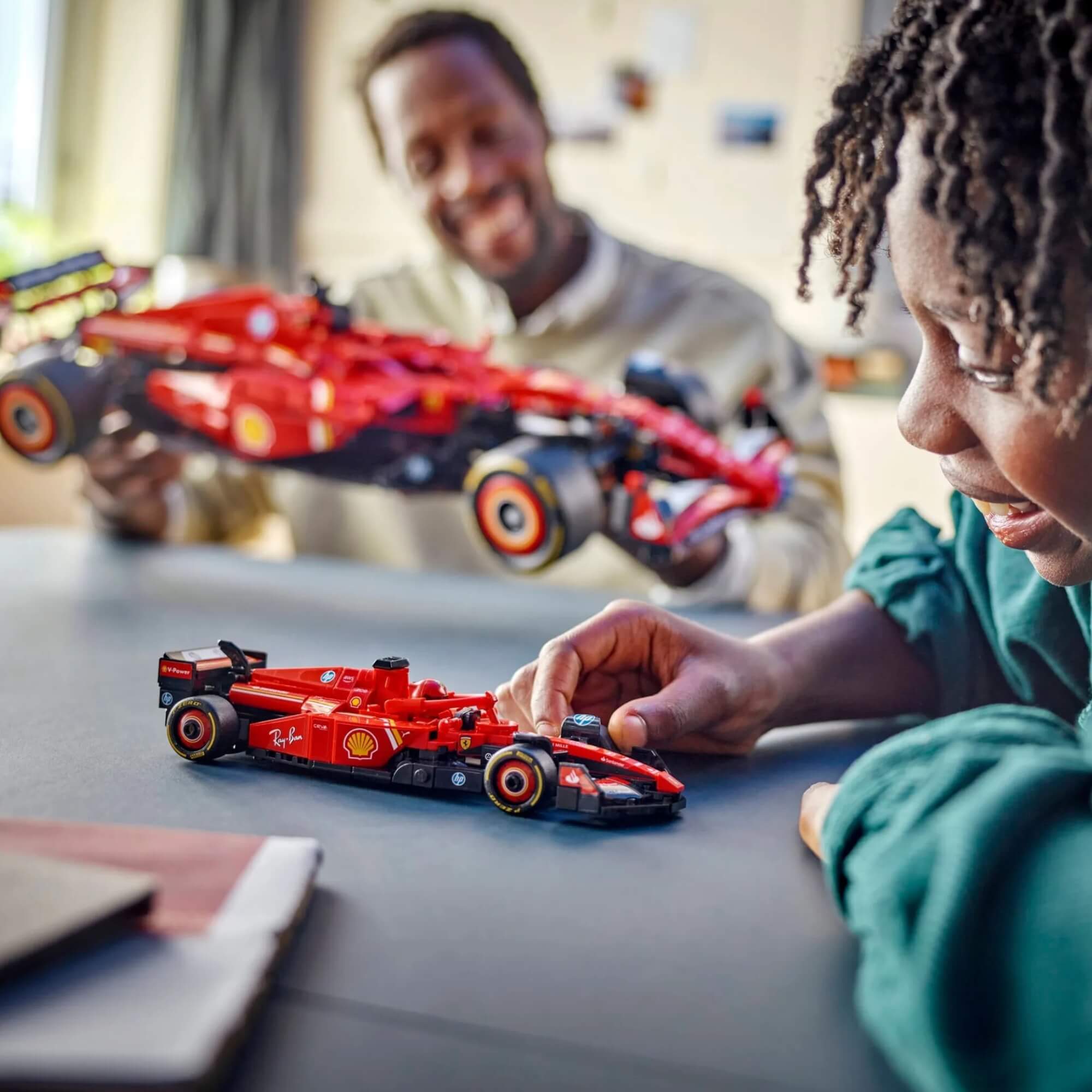 LEGO Speed Champions - Ferrari SF-24 F1 275 Peças - 4111177242