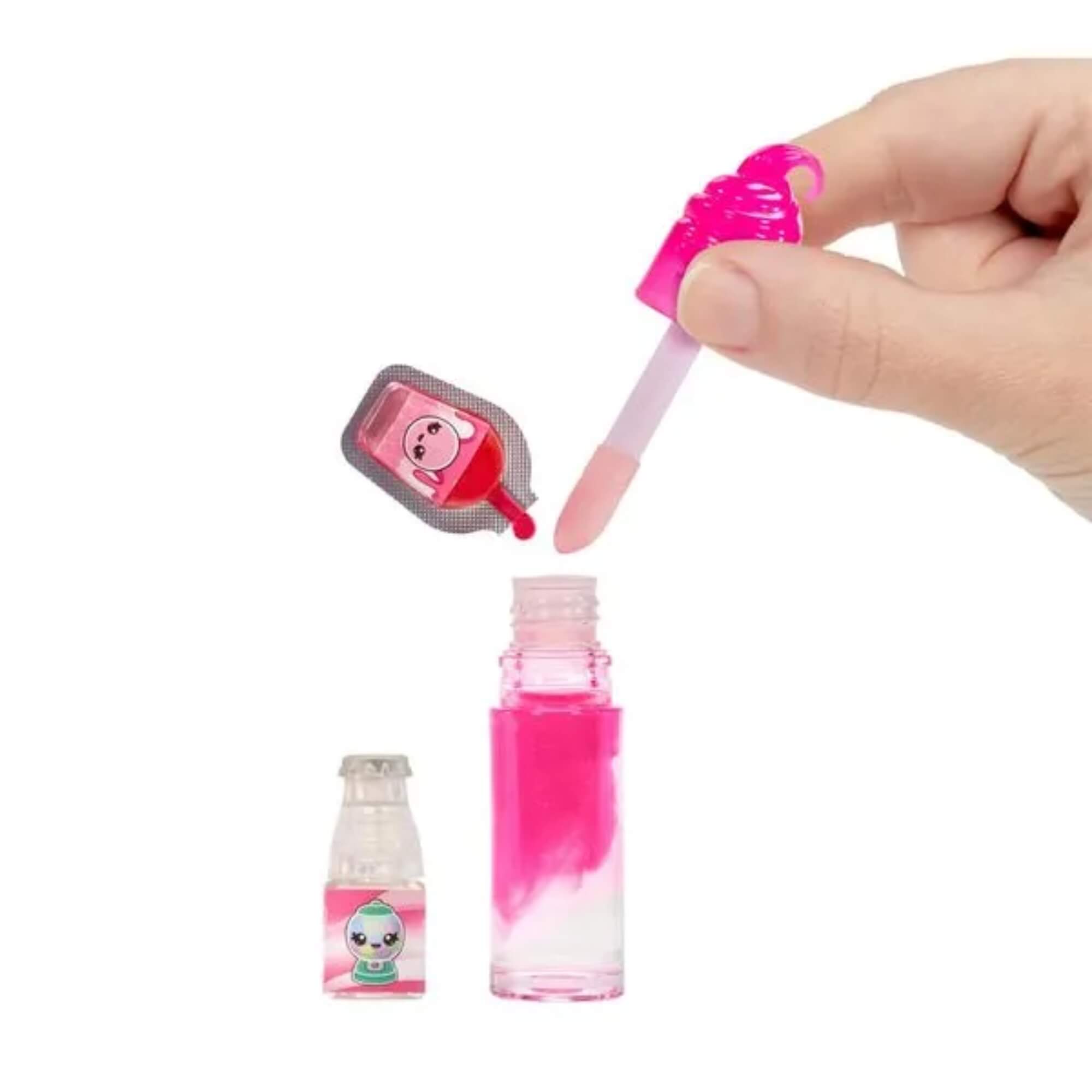 VAR Boneca Yummiland Lipgloss - MGA (Escolha o Modelo/Cheiro) Modelo/Cheiro:Bubblegum