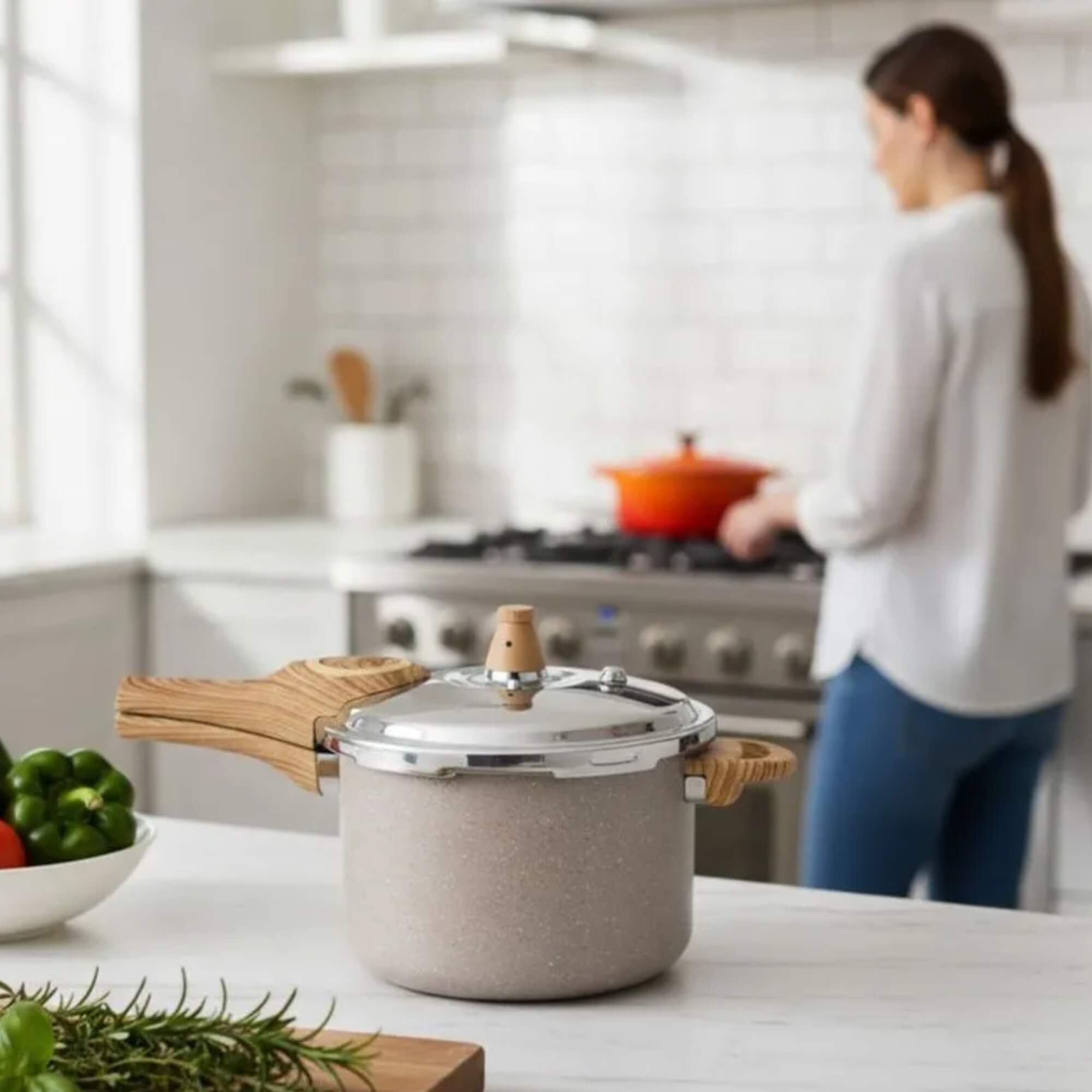 Panela de Pressão Indução Antiaderente Ceramic Life Pressure 4,2 Litros Areia Brinox - 4952/105