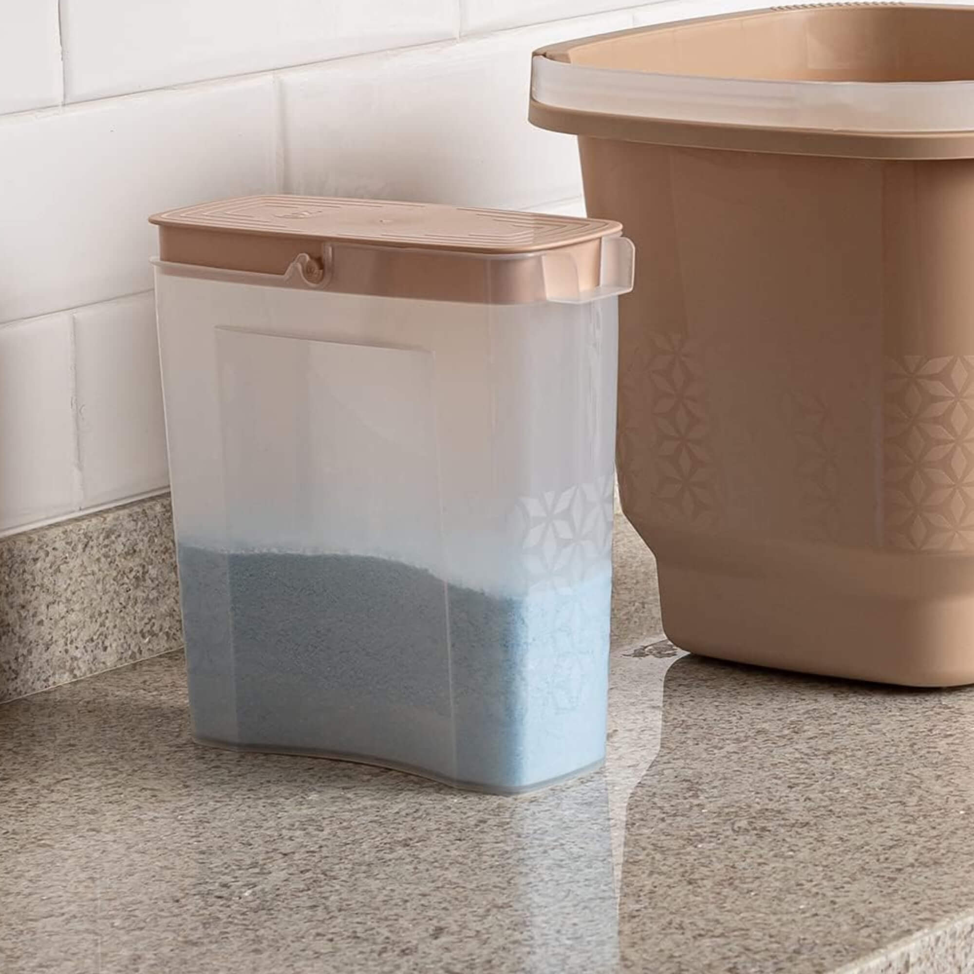 Porta Sabão em Pó Slim de Plástico 1,65L cor Cappuccino UZ Utilidades - UZ550-CAP