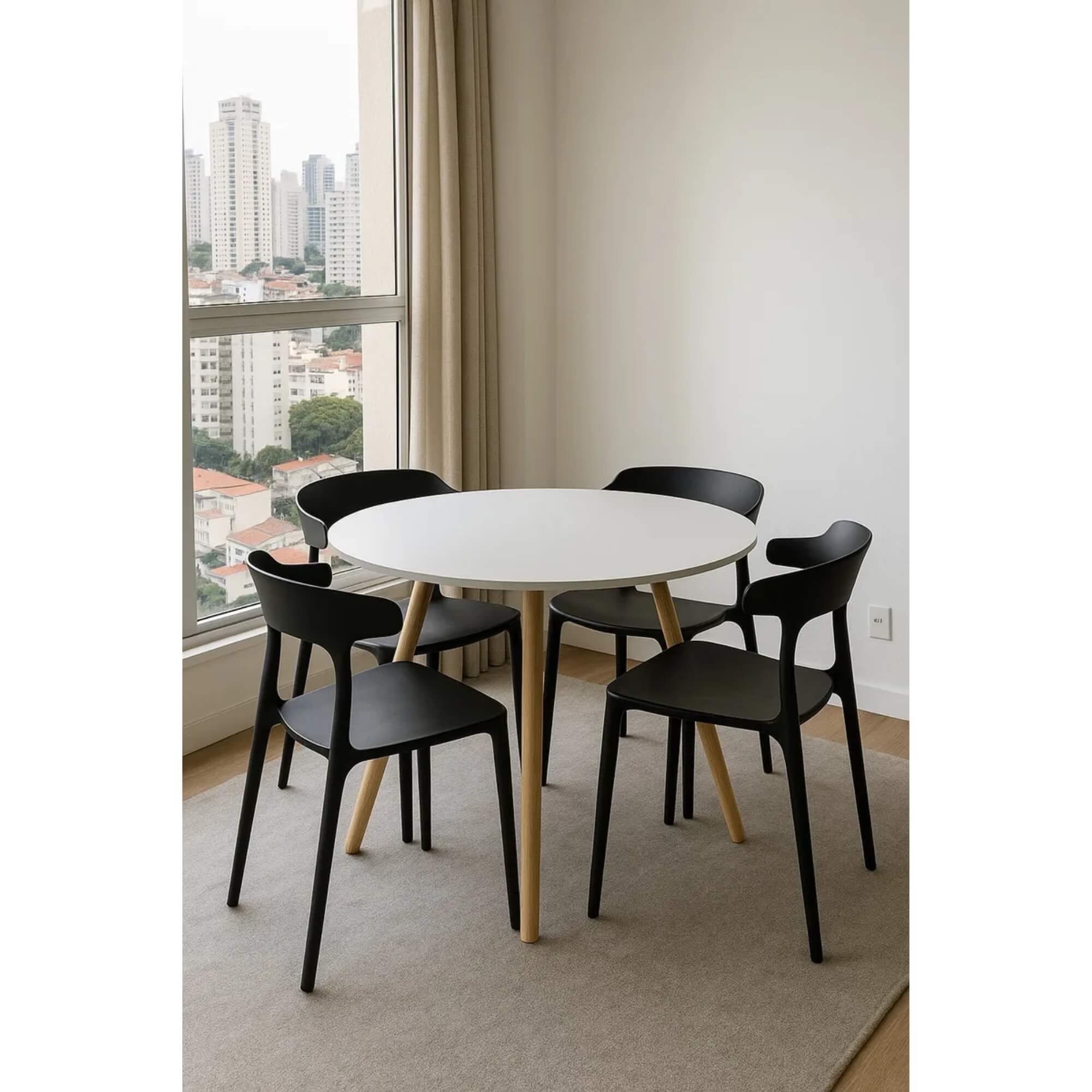 COMP Kit com 4 Cadeiras Ergonômicas Chifre Preta para Mesa de Jantar