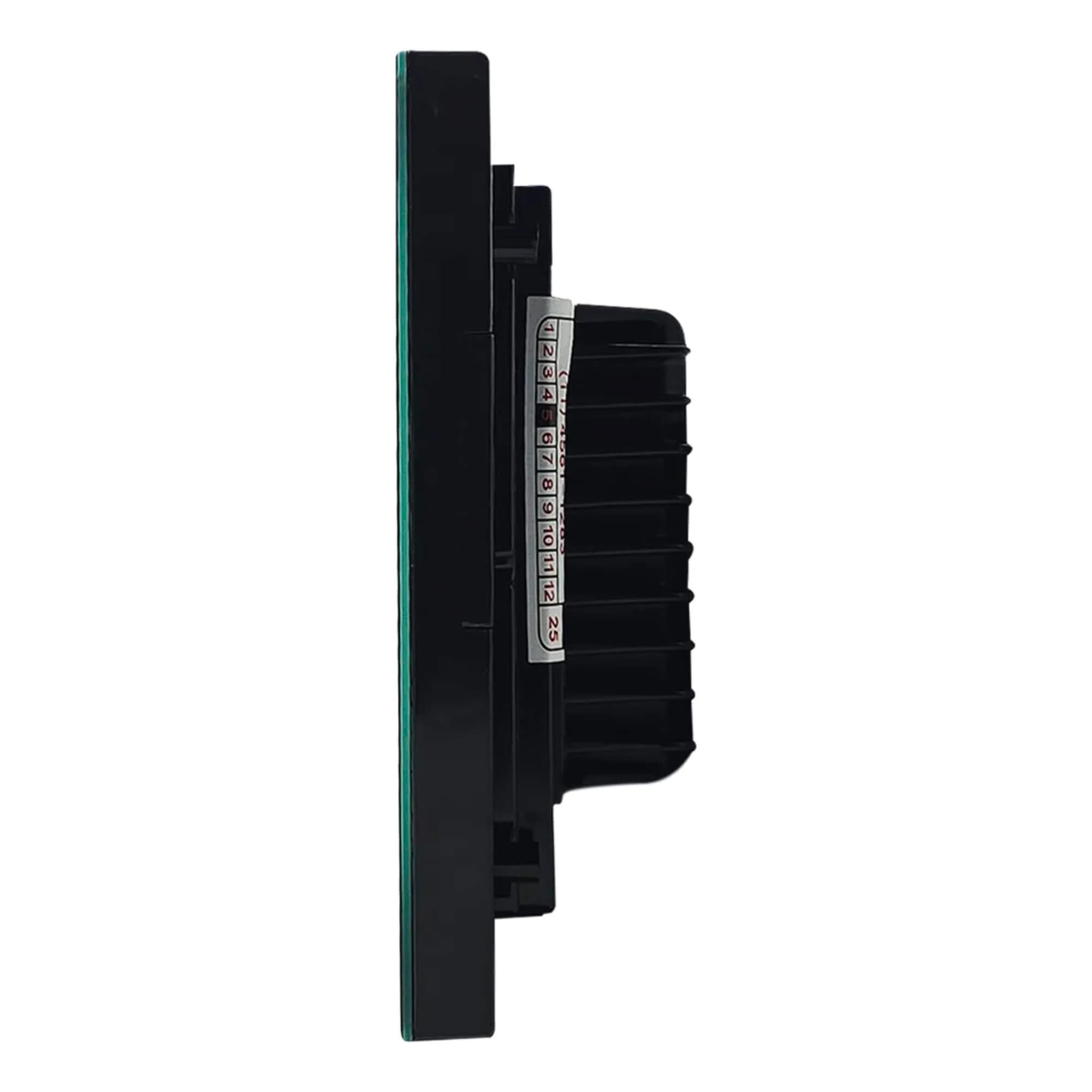 COMP Kit Multimidia T-CROSS QLED 4+64gb c/ Cambus + Moldura 2Din 9" + Kit de Controle Canplus
