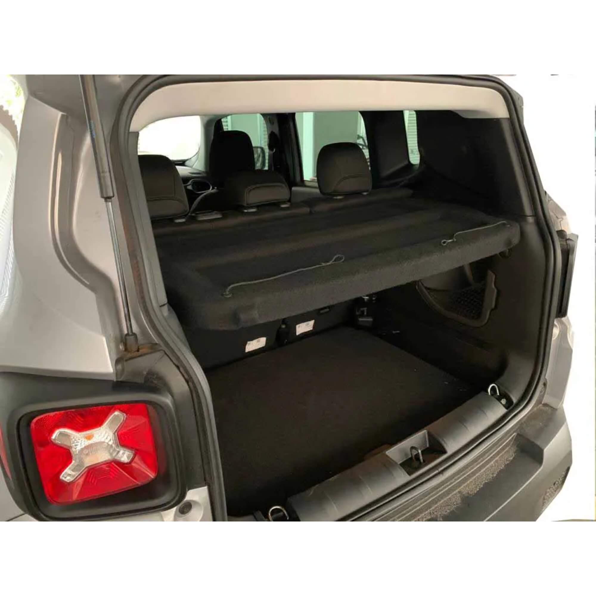 Tampão Porta Malas Jeep Renegade Preto Regency - 000505