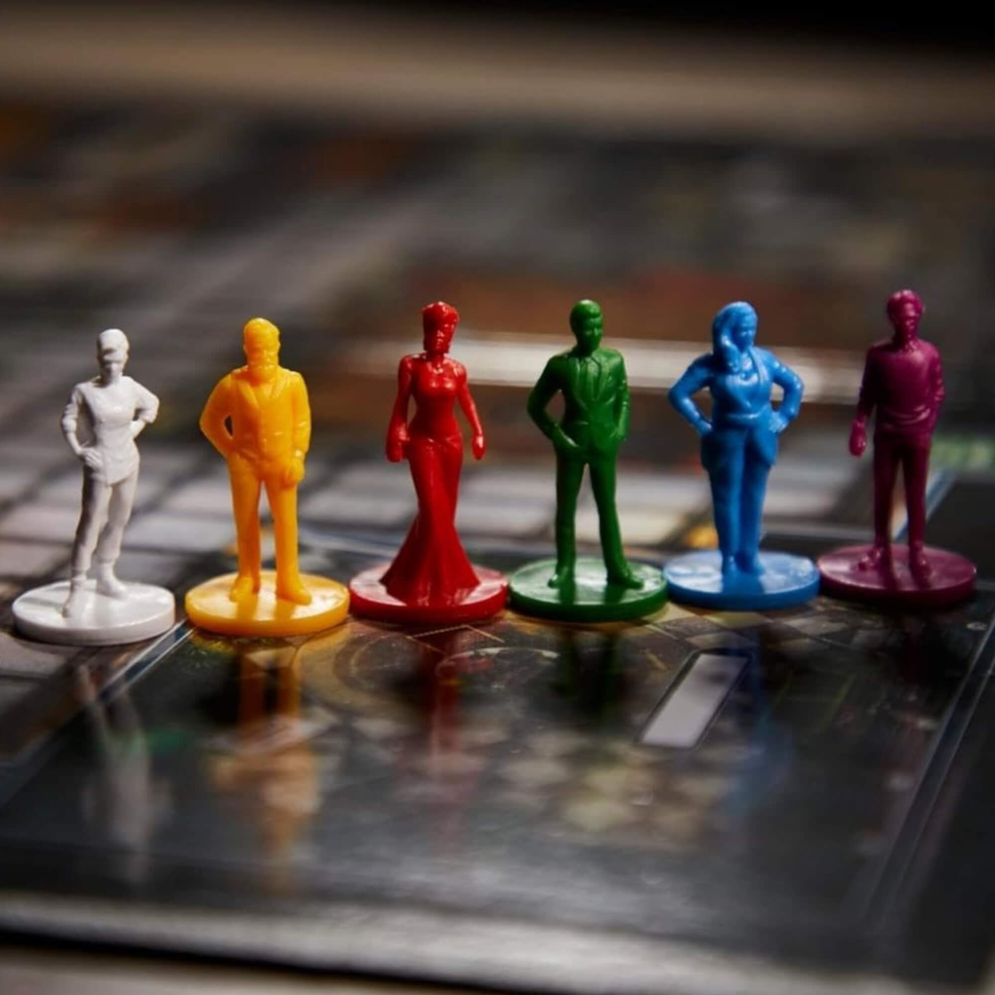 Jogo Tabuleiro Clue O Clássico Jogo de Investigação +8 Anos Hasbro - 19043