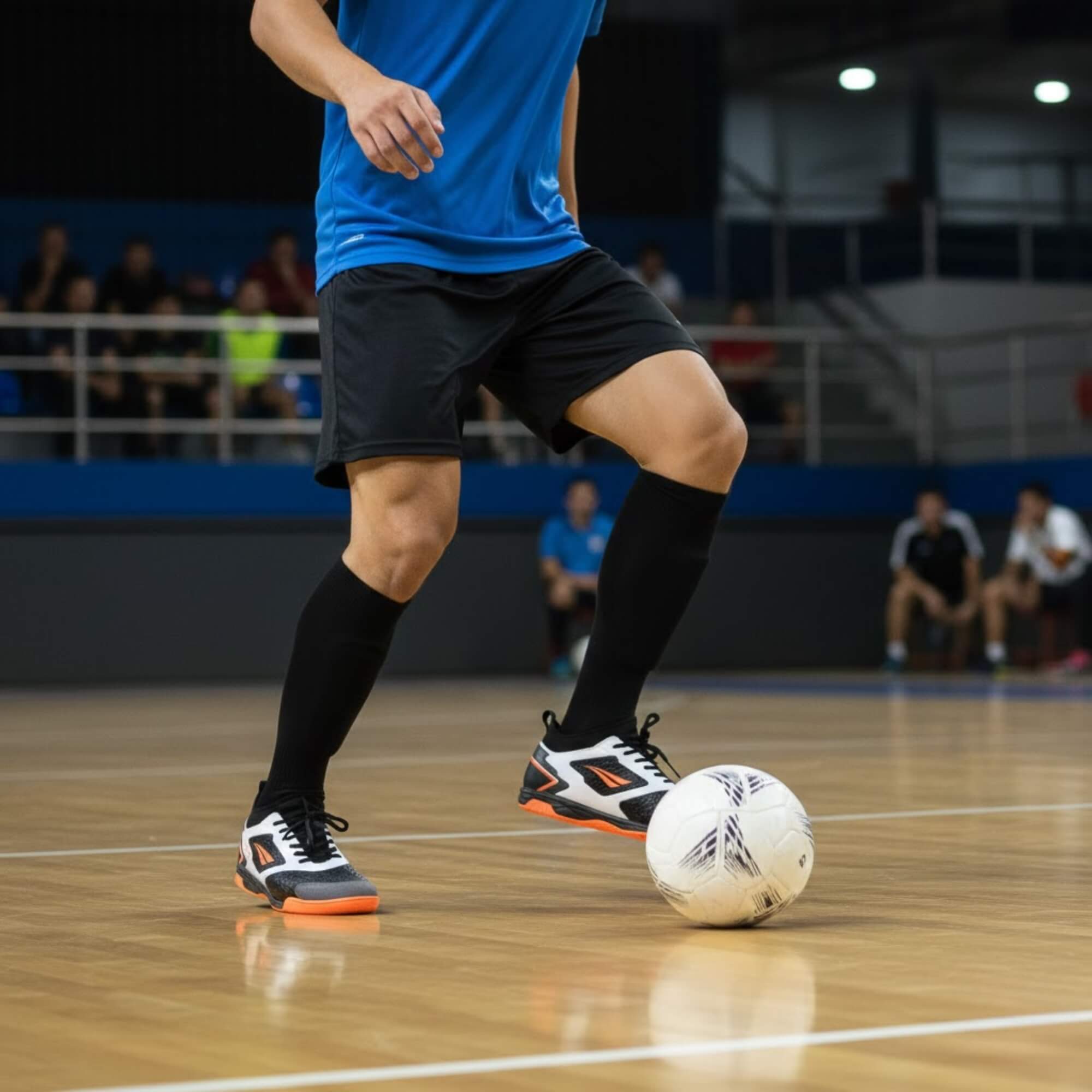 VAR Chuteira Futsal Evolution Club Locker Y-1 37 ao 43 (Branco e Cinza) Penalty - Escolha Tamanho:Tam. 41