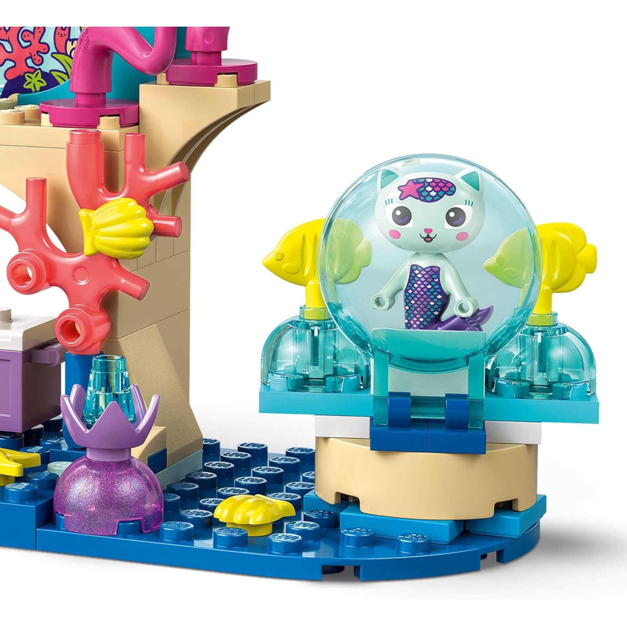 COMP Kit Gabby’s Dollhouse 4 Mini Figuras + LEGO Sereia no Aquário 103 Peças +4 Anos