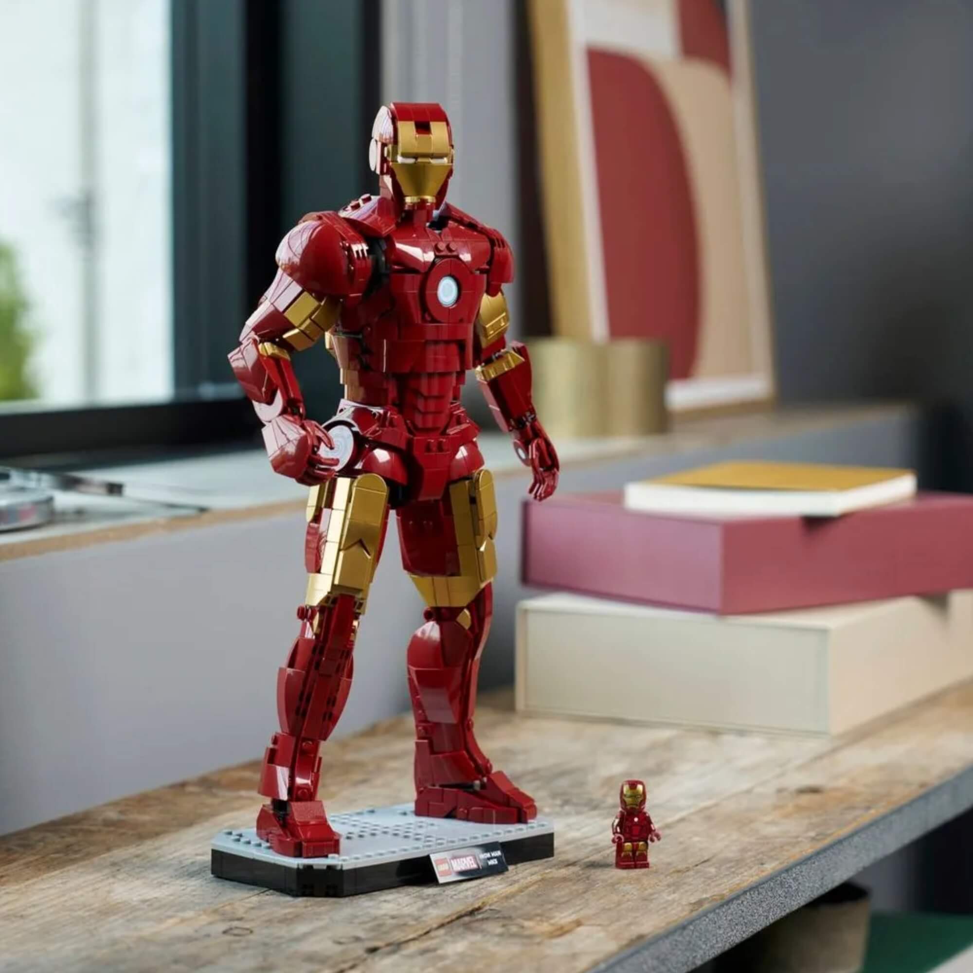 LEGO Marvel - Edição de Colecionador do Homem de Ferro Mark 3 c/ 1297 peças - 4111176344