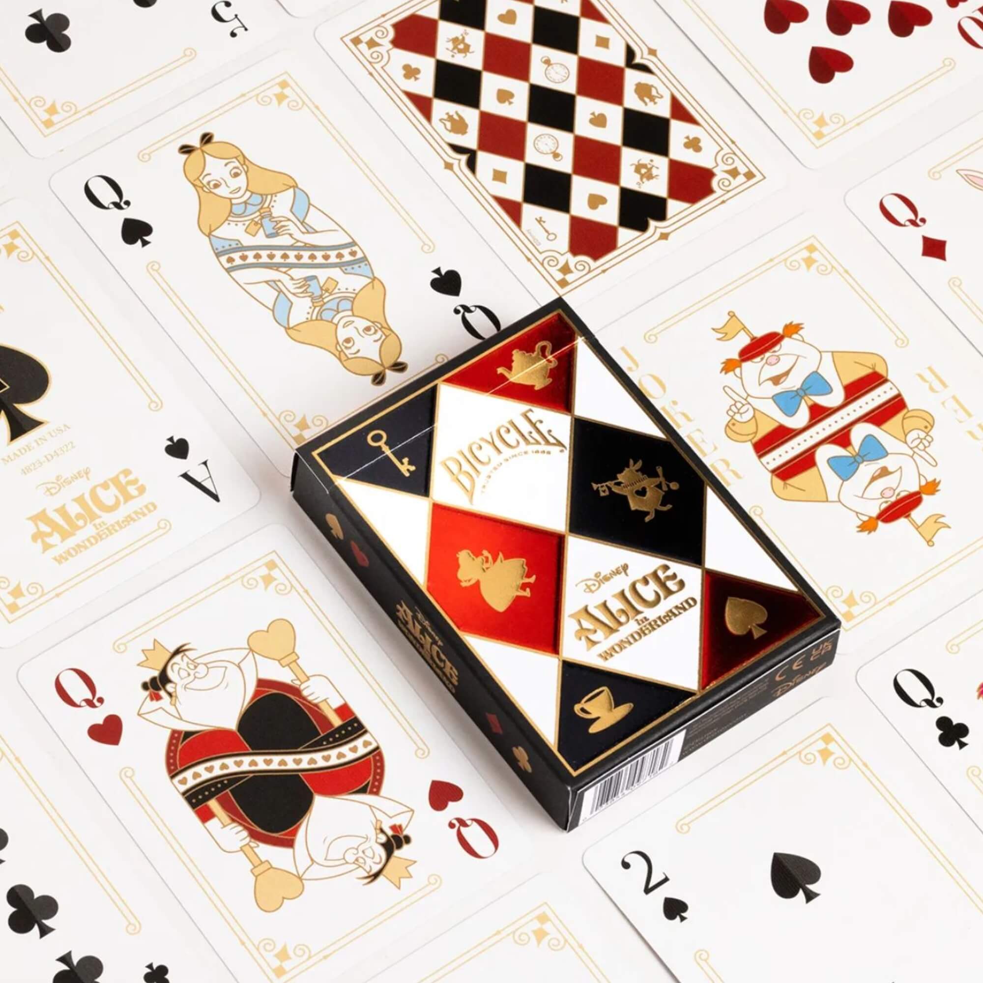 Cartas de Baralho Bicycle Disney Alice in Wonderland Copag - 83571