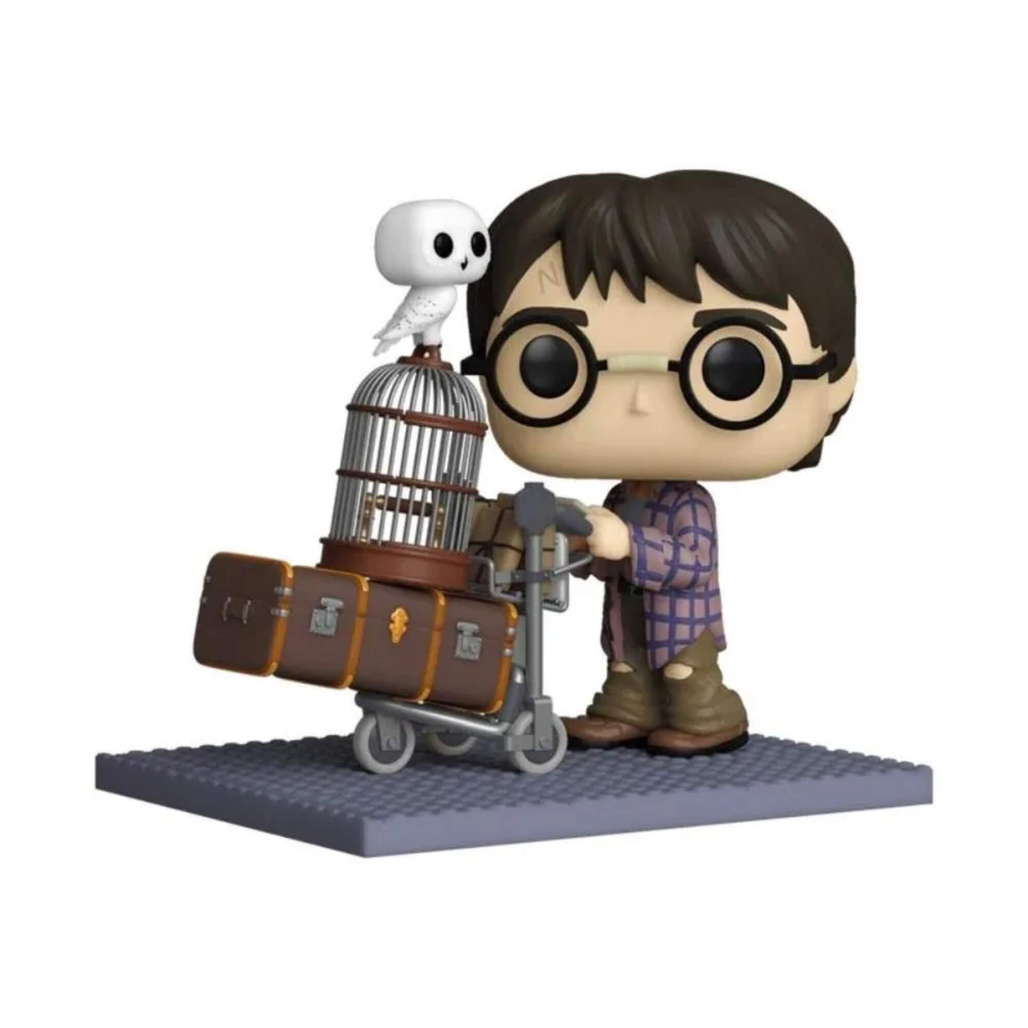 Boneco Funko Pop! Deluxe Harry Potter Empurrando Carrinho Candide - 11310