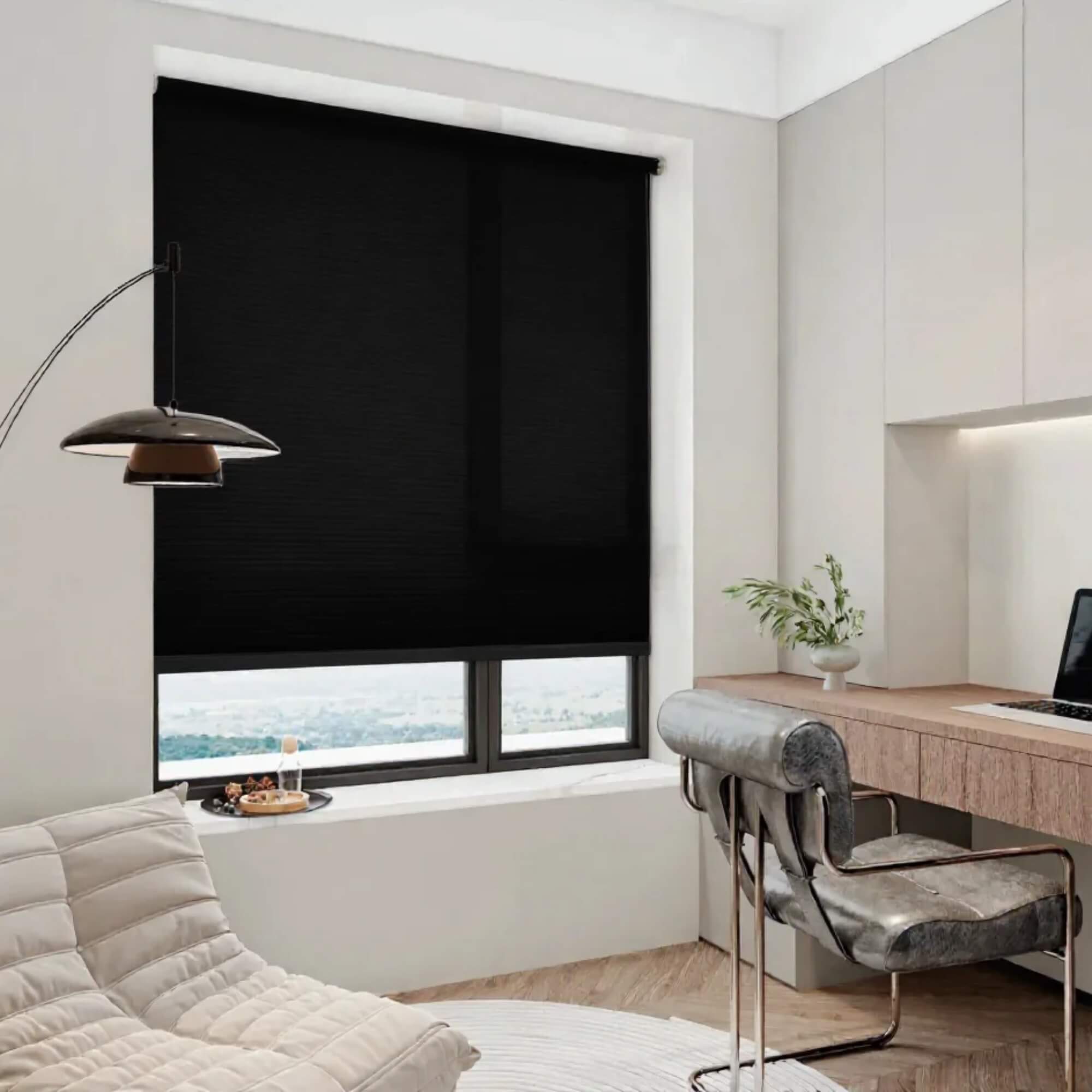 Persiana Corta Luz Noblesse 140X160 Preta Conthey Evolux - N2306186D