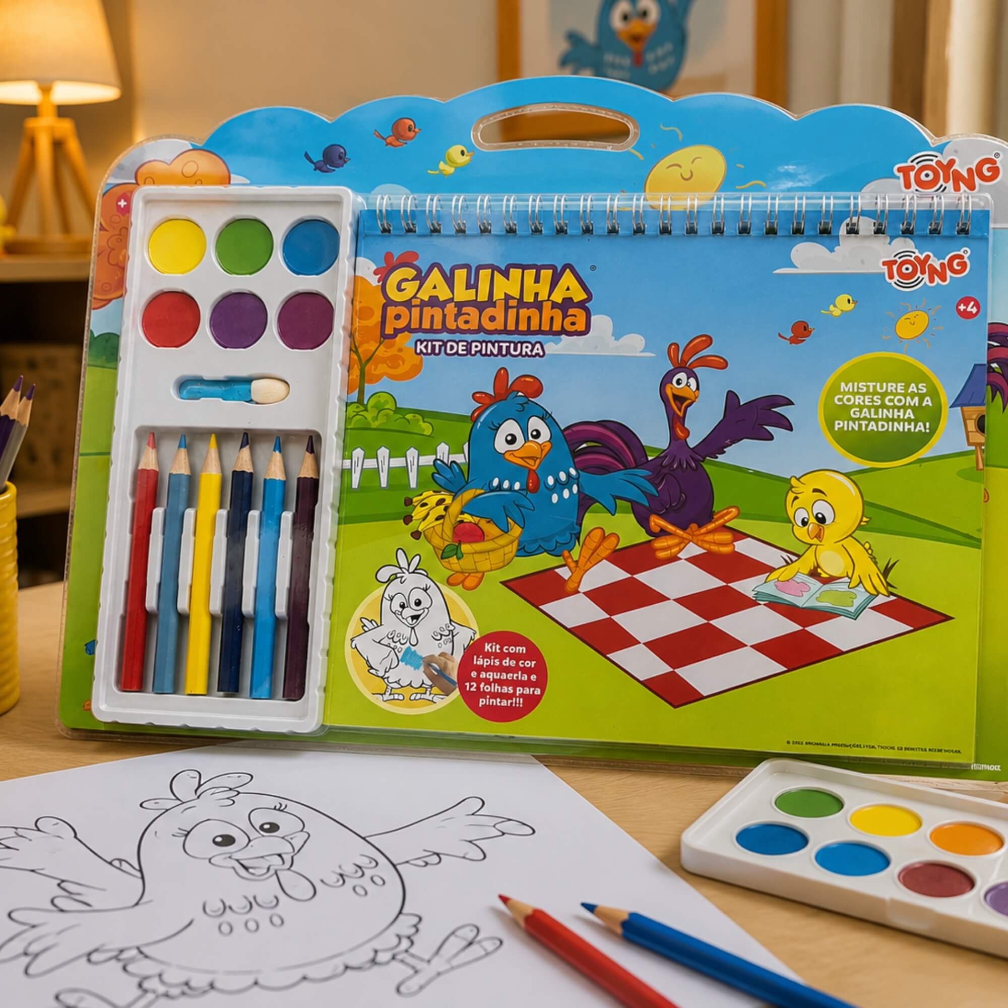 Kit de Pintura Galinha Pintadinha com 12 Folhas, Lápis e Aquarela Toyng - 065537
