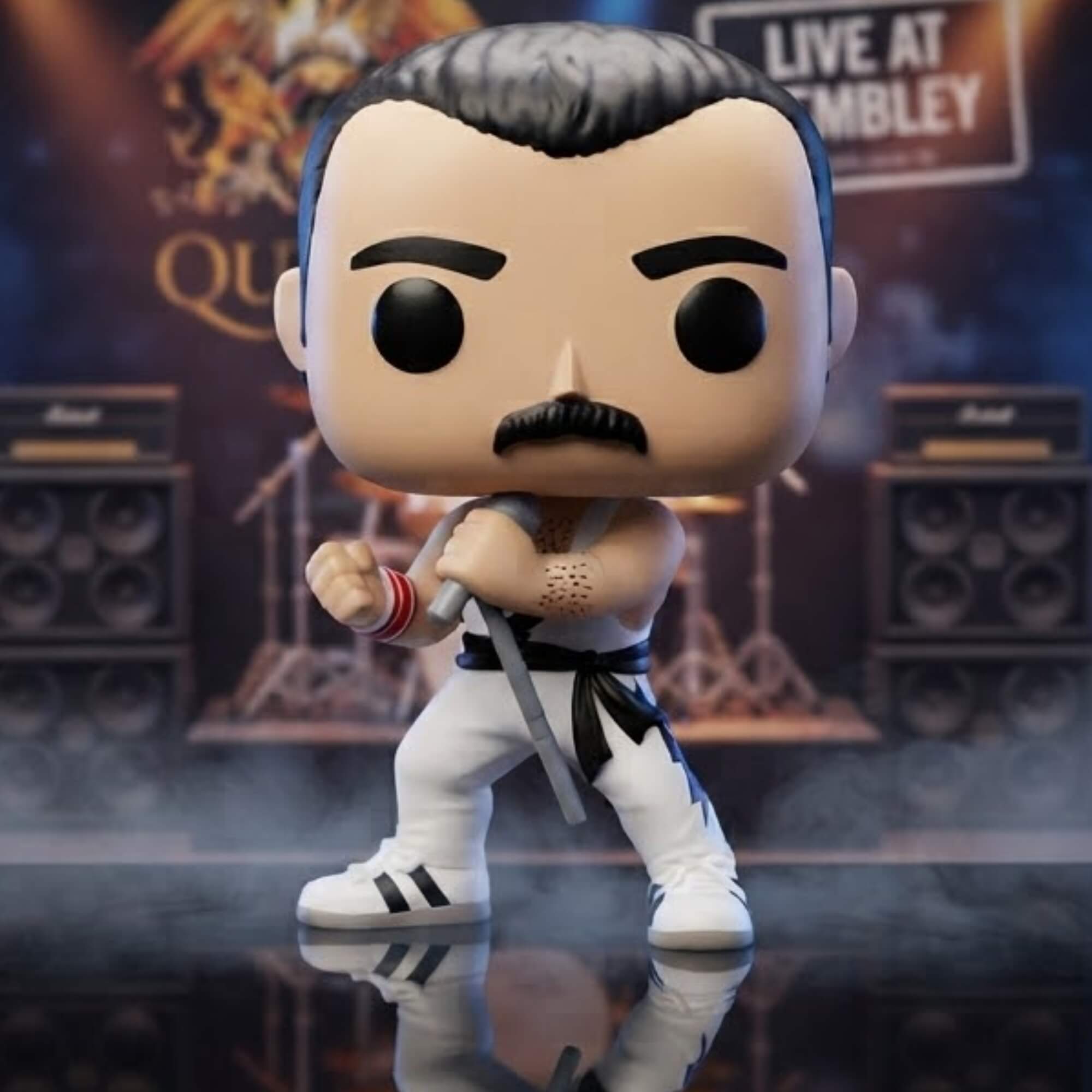 Boneco Funko Pop! Rocks Queen - Freddie Mercury (White Singlet) Candide - 12923