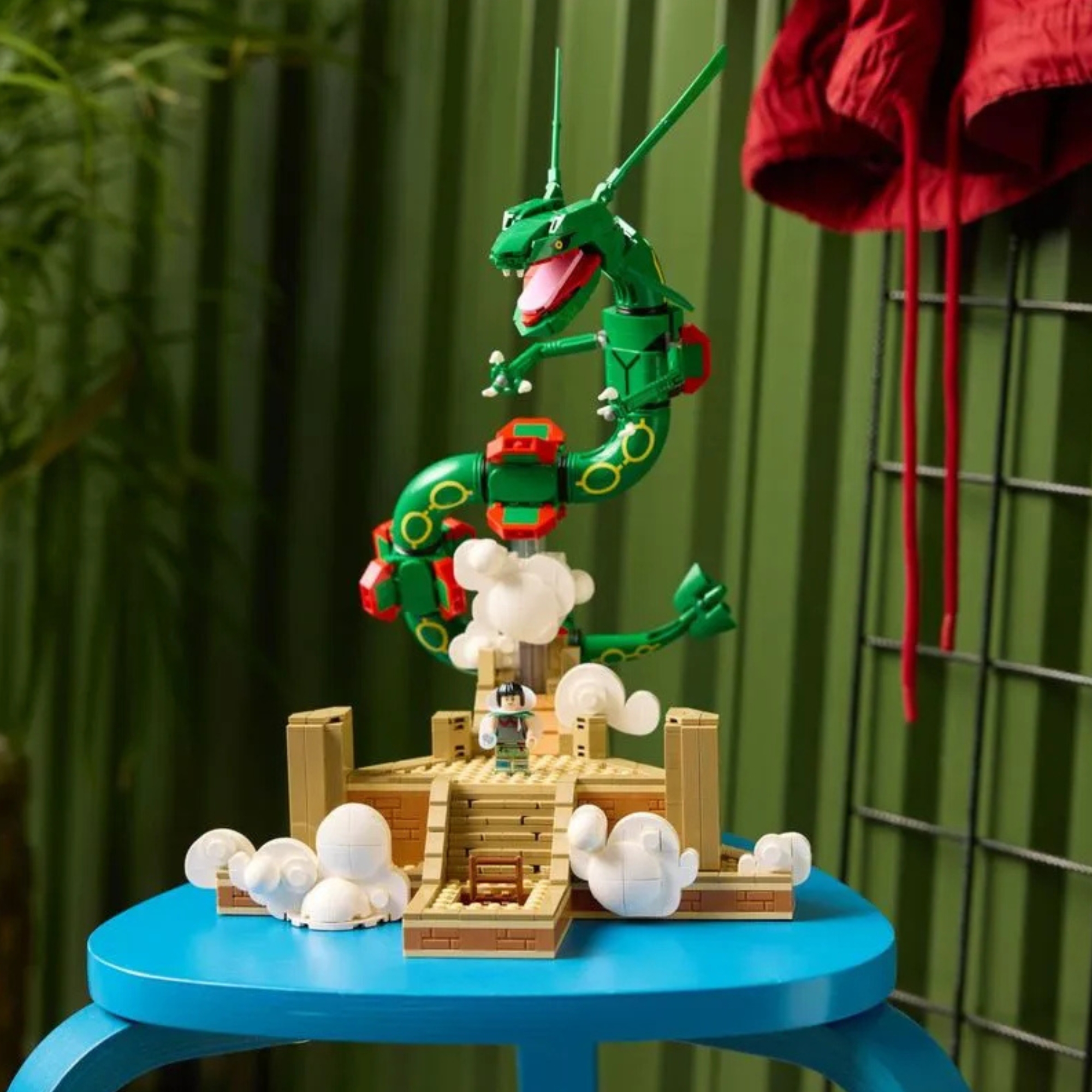 LEGO Pokémon Rayquaza 1083 peças - 4111172168