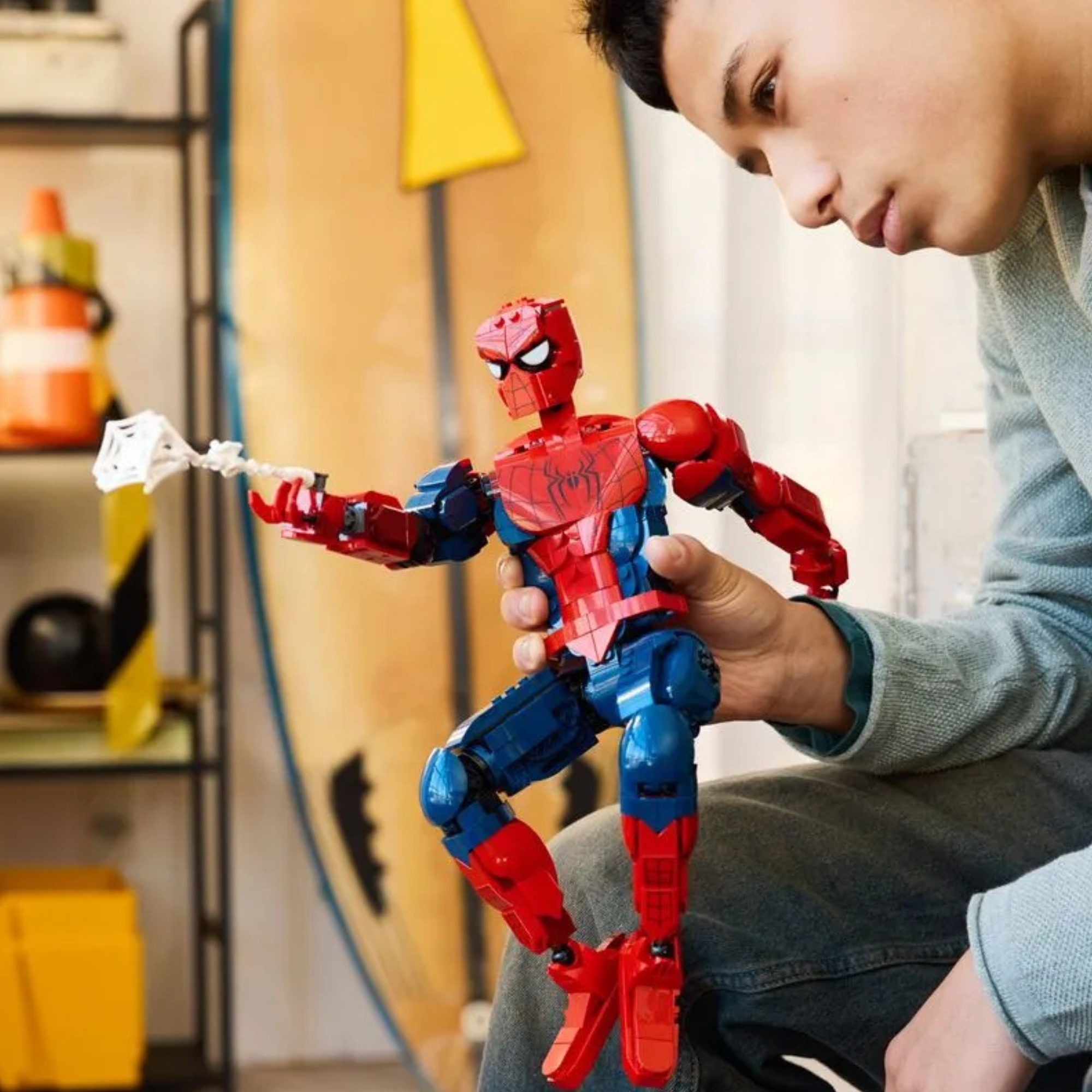 LEGO Marvel Figura do Homem-Aranha 813 Peças - 4111176346