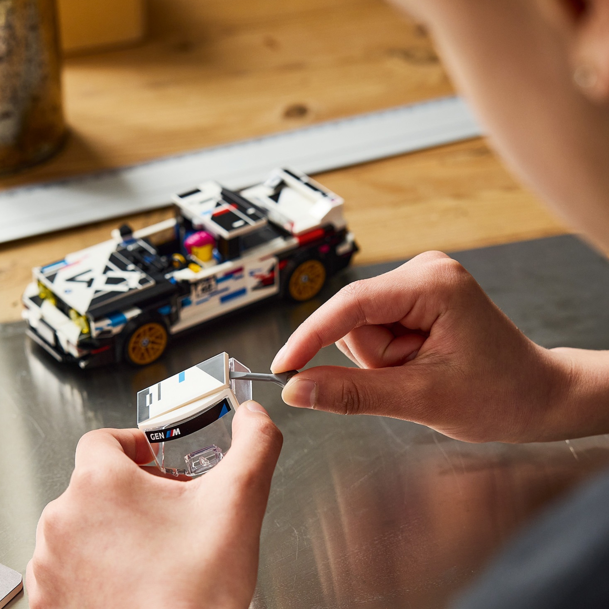 LEGO Speed Champions Carro de corrida BMW M3 (E30) 358 peças - 4111177263