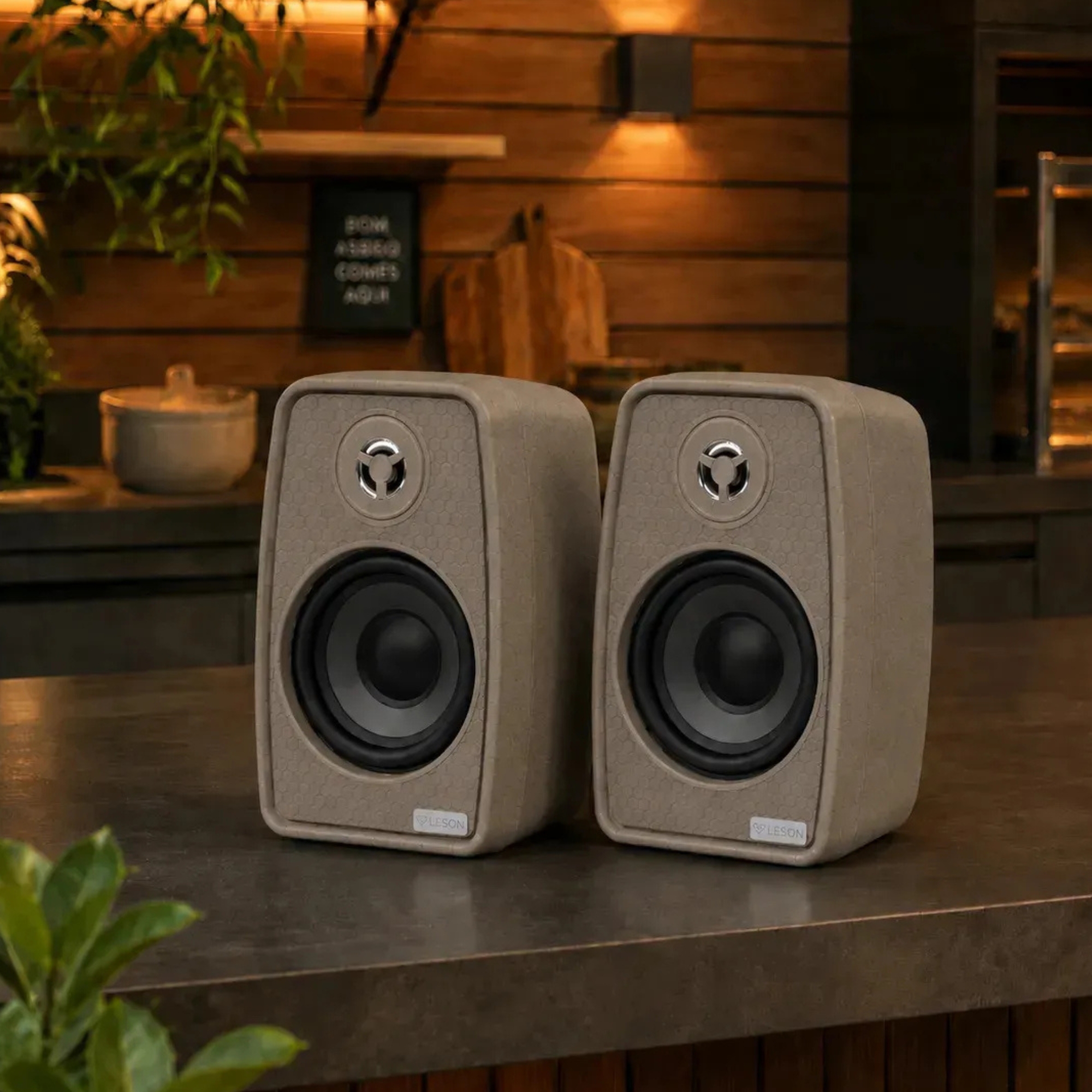 Par de Caixas de Som Ambiente 4 Polegadas 70W 8Ohms cor Cinza Petra Leson - 2LS70CX04