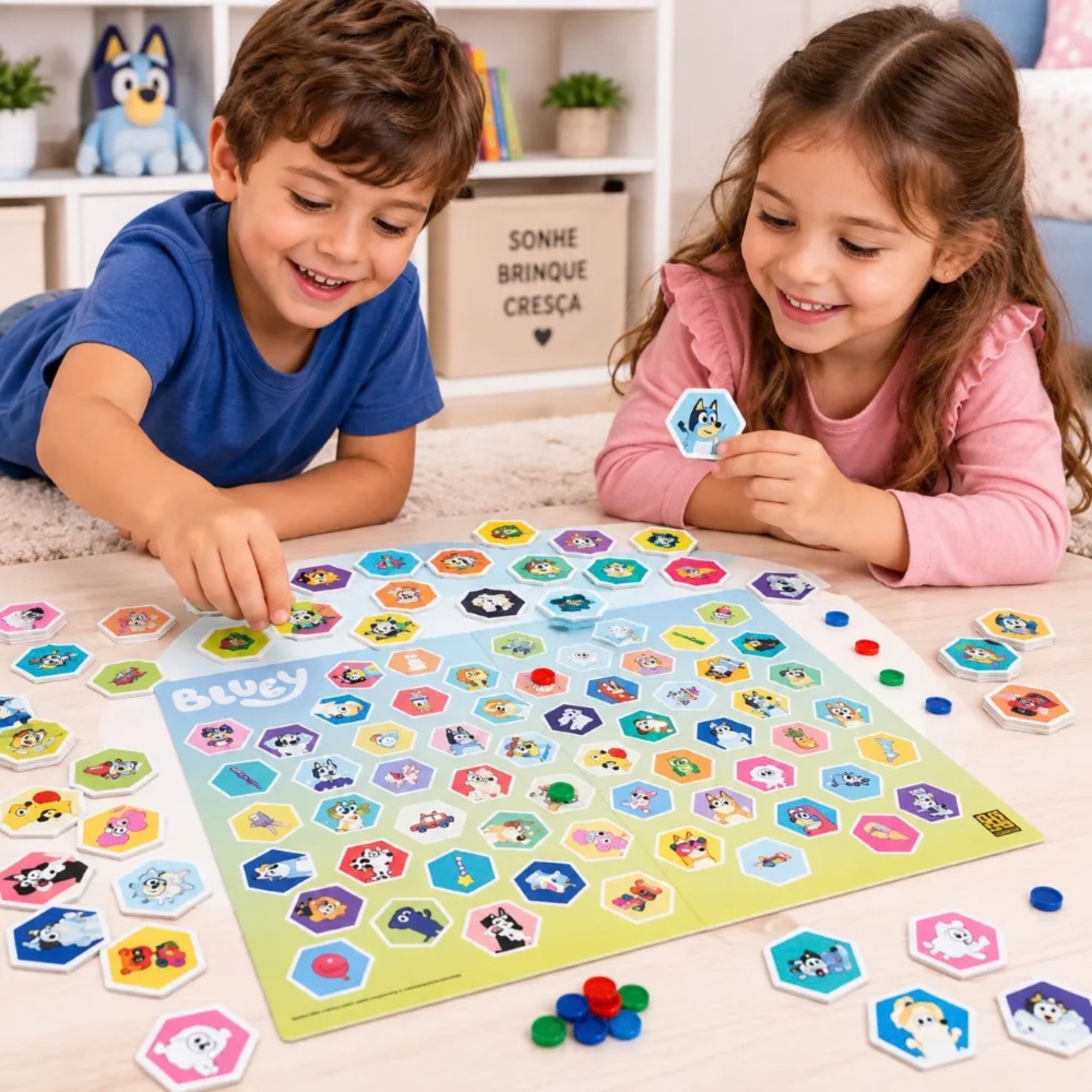 Jogo de Tabuleiro Lince Junior Bluey c/ 60 imagens Grow - 05345