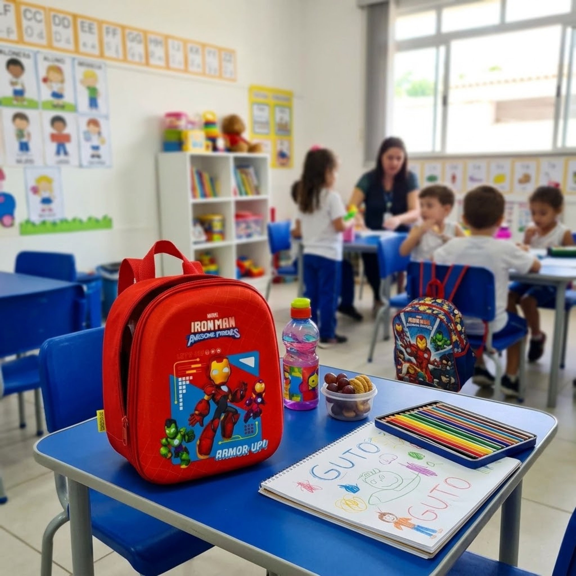 Mochila Infantil Iron Man Homem de Ferro Carro com Alça de Costas Diplomata - 3850PX25