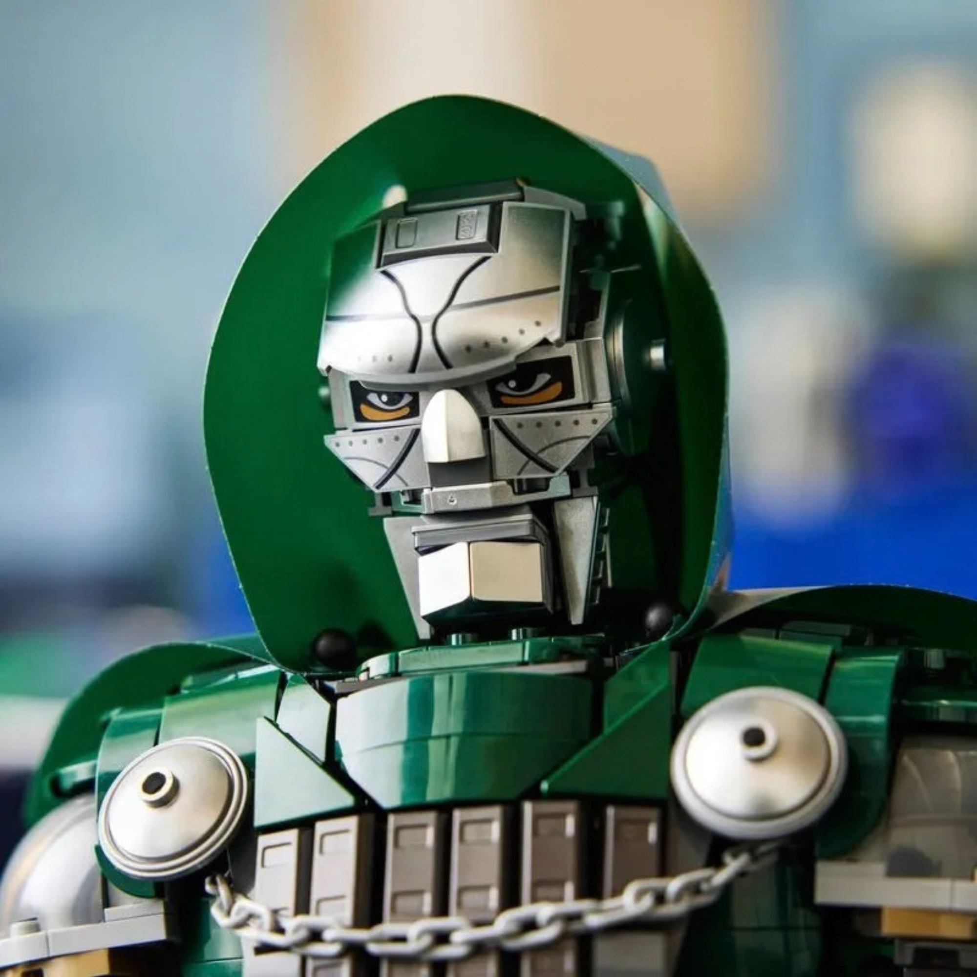 LEGO Marvel Busto do Doutor Destino c/ 379 peças - 4111176345
