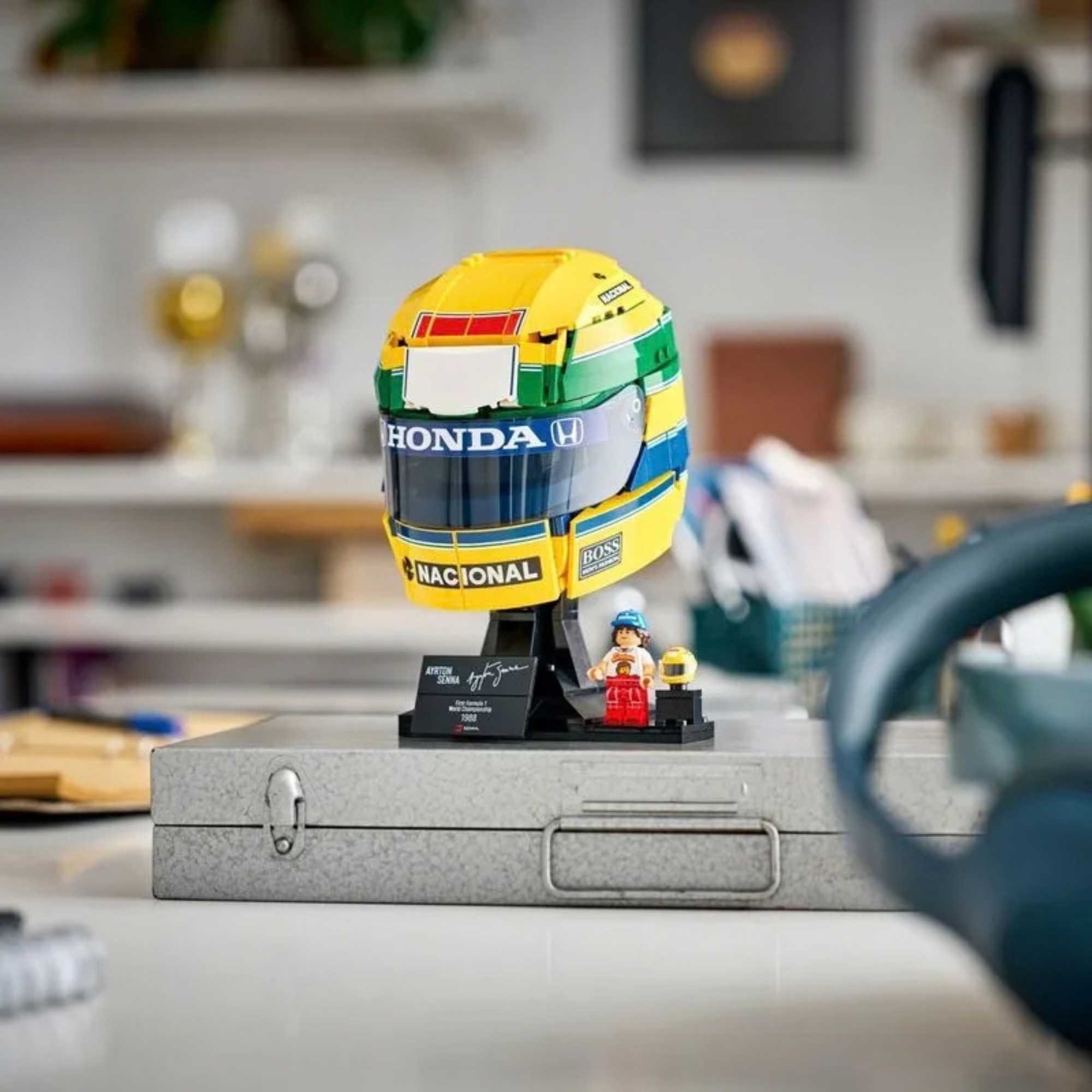 LEGO Editions - Capacete do Ayrton Senna 931 peças - 4111143024