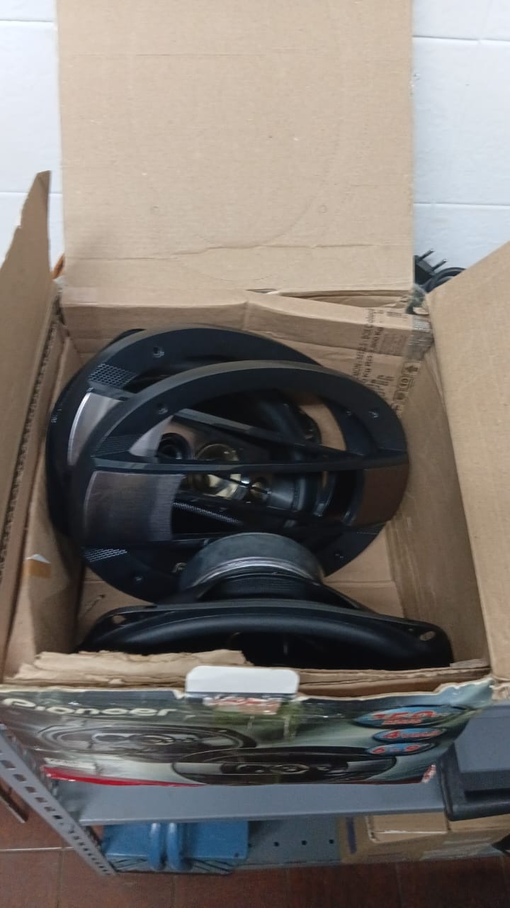 **OUTLET** Par de Alto Falante Pioneer Som Automotivo TS-6990BR 6x9 Polegadas Quadriaxial 150W RMS