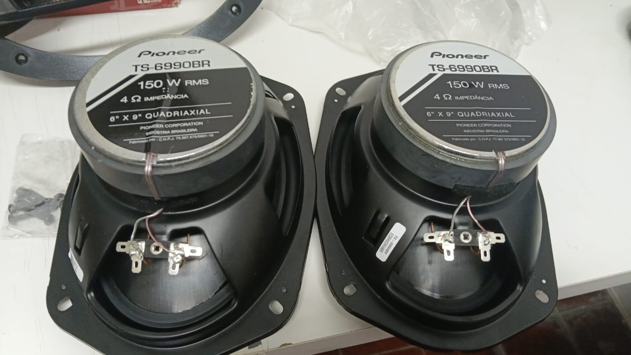 **OUTLET** Par de Alto Falante Pioneer Som Automotivo TS-6990BR 6x9 Polegadas Quadriaxial 150W RMS